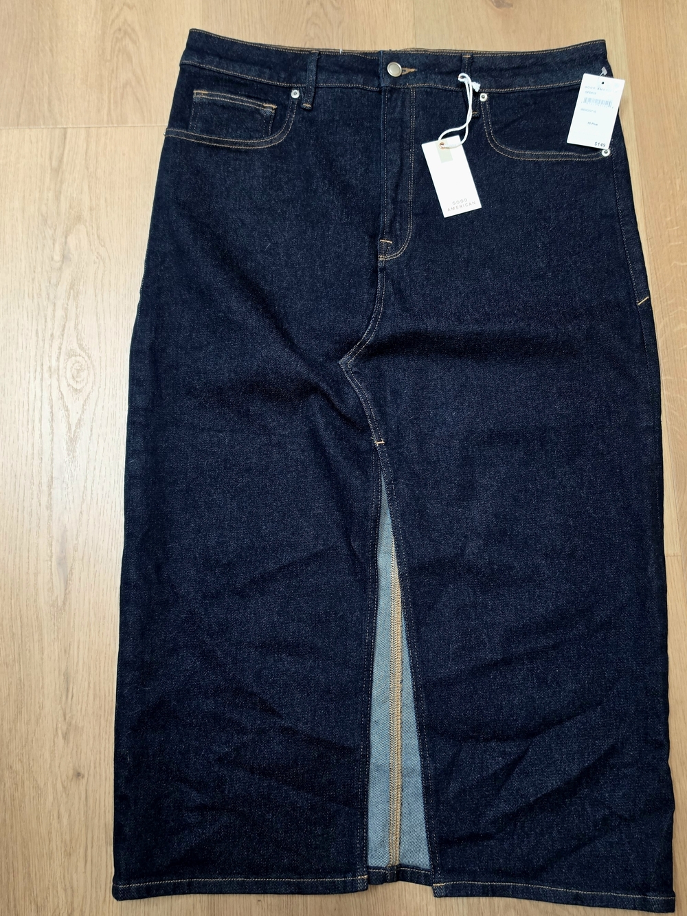 NWT Good American Dark Indigo Denim Skirt with Button Waist